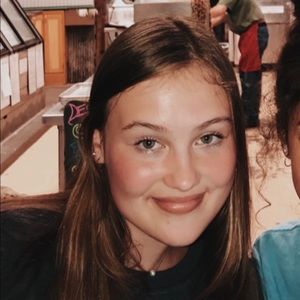 Meet your Posher, Madeline